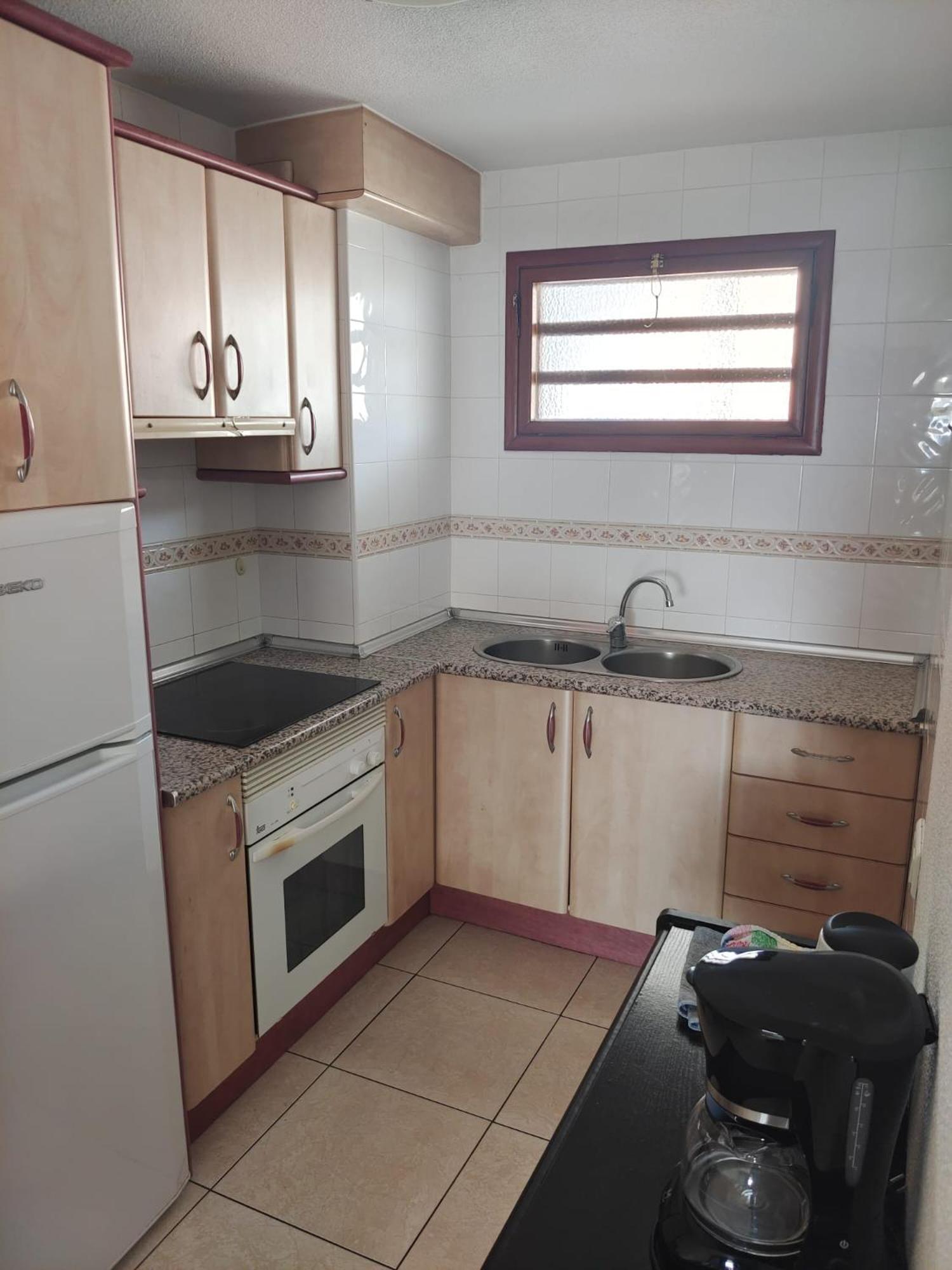 Apartamentos Cervantes Бенидорм Екстериор снимка
